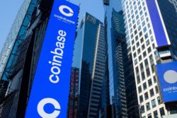 Co phieu Coinbase tang 12% sau tin tuc mo rong cac dich vu tai Brazil - anh 1